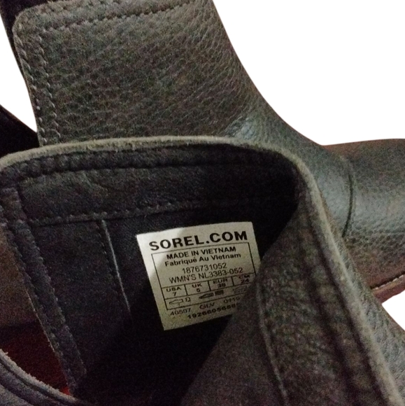 Sorel Black Ankle Booties with Textured Finish - Picture 10 of 11